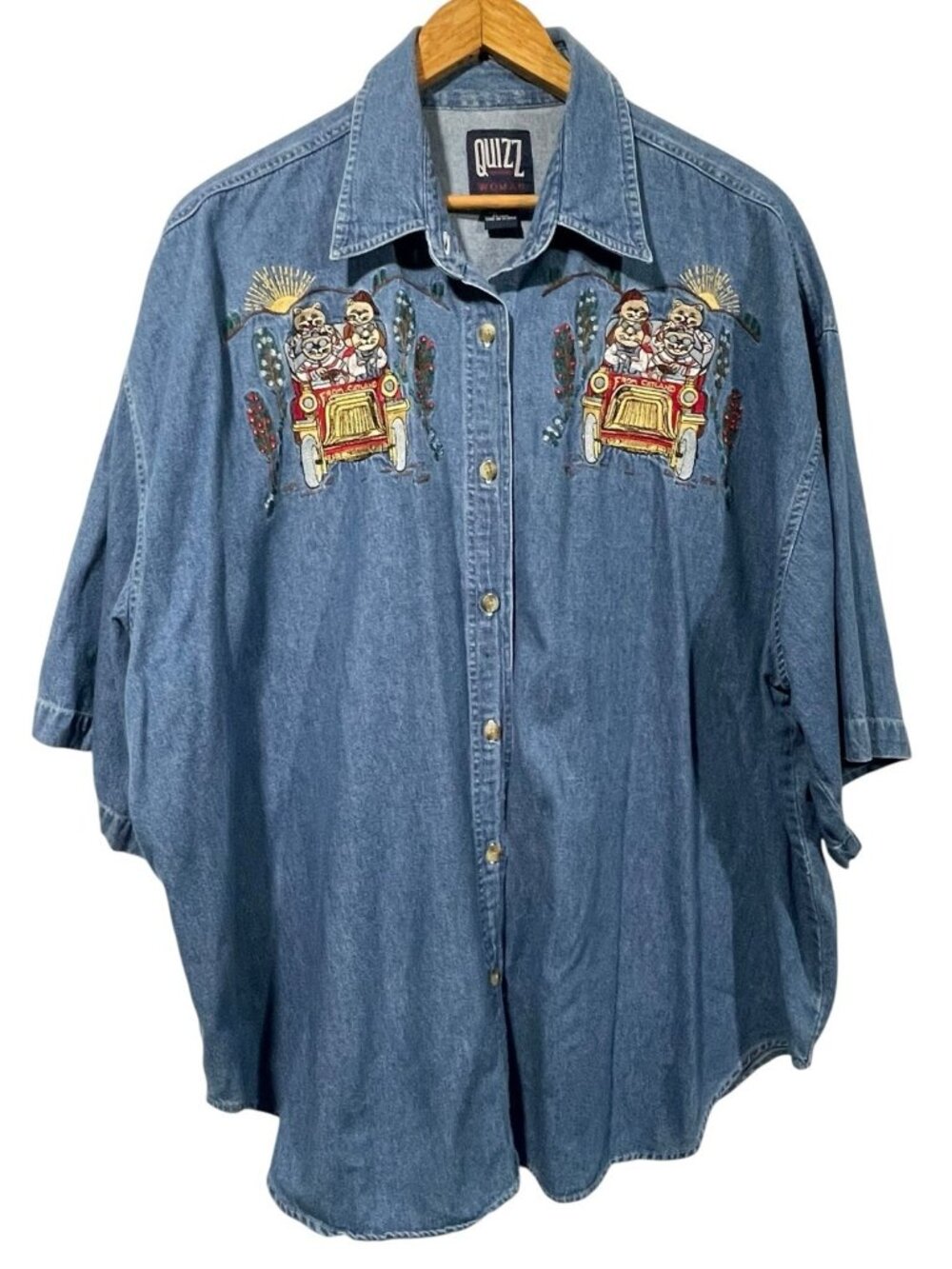Quizz Womens Vtg Cat Embroidered Chambray Denim Shirt Short Sleeve Button Sz 24